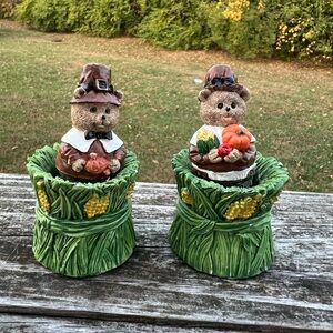 Thanksgiving Bear Figurines with Vegetables